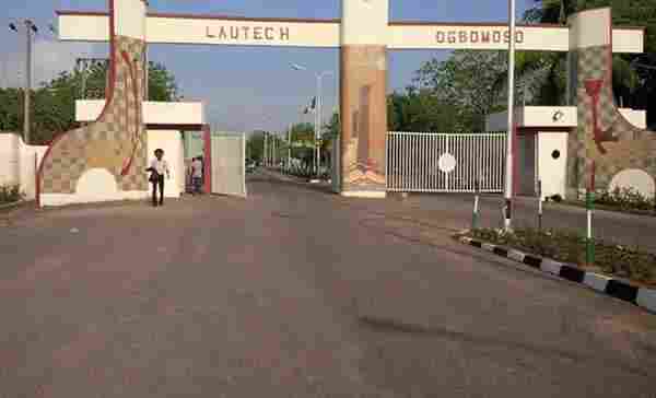 main entrance gate of Ladoke Akintola University of Technology Ogbomoso LAUTECH