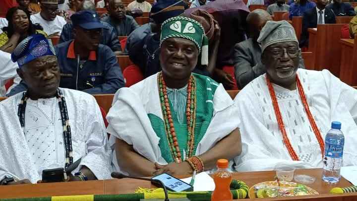 Aragbiji of Iragbiji, Oba Abdur-Rasheed Ayotunde Olabomi Odundun IV (M) at the Senate public hearing on the establishment of Federal University in Iragbiji