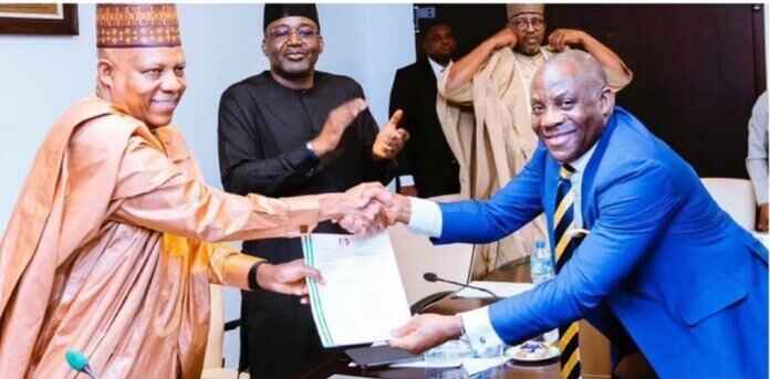 the official handing over documents of ownership of Nok University to the federal government of Nigeria (1)