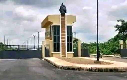 photo shows LAUTECH Iseyin campus entrance gate